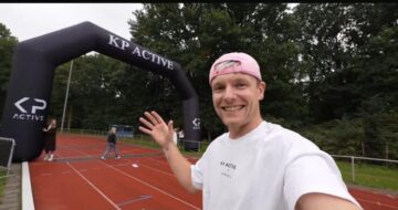 Enzo Knol met Kingdomes boog