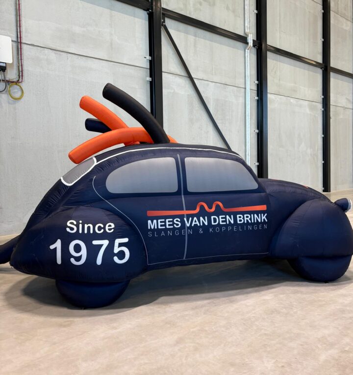 Opblaasbaar Reclame Figuur Mees Van Den Brink