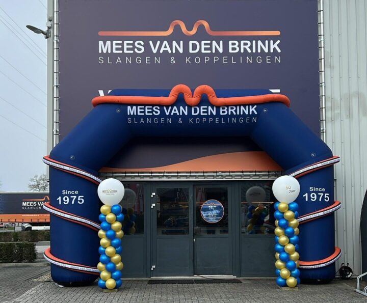 opblaasboog Mees van den Brink