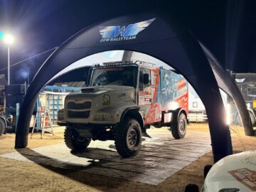 Opblaastent 8 meter DDW rallyteam