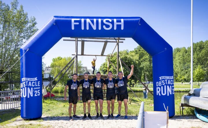 Mercyshipsmudrun opblaasbare boog